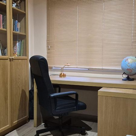 Apartamento De 3 Dormitorios Кембрилс Екстериор снимка